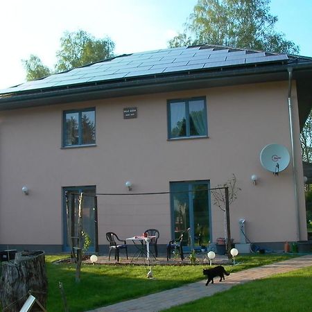 Gaestezimmer Ferienwohnung Villa Alexa, Mit Wallbox Woltersdorf  Екстер'єр фото