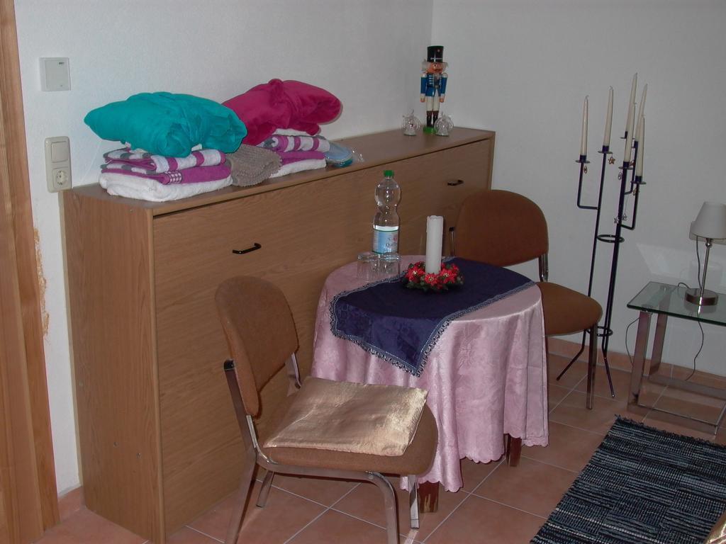 Gaestezimmer Ferienwohnung Villa Alexa, Mit Wallbox Woltersdorf  Екстер'єр фото