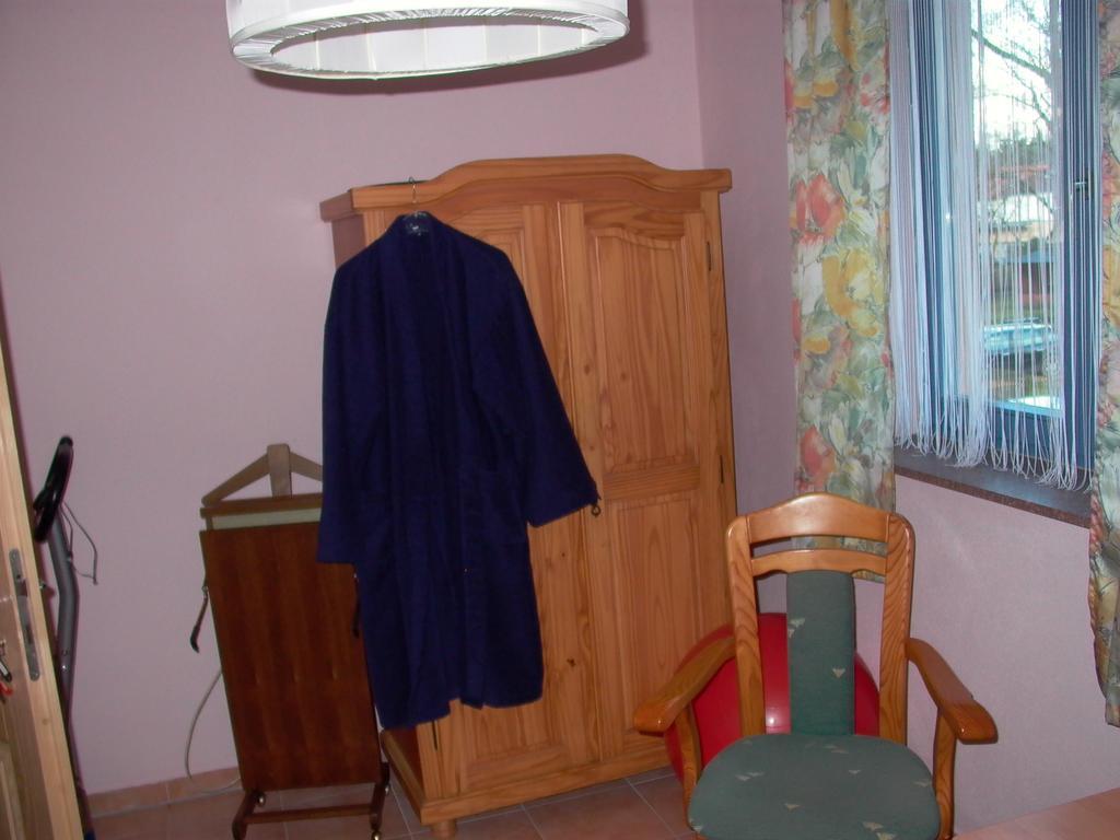 Gaestezimmer Ferienwohnung Villa Alexa, Mit Wallbox Woltersdorf  Екстер'єр фото
