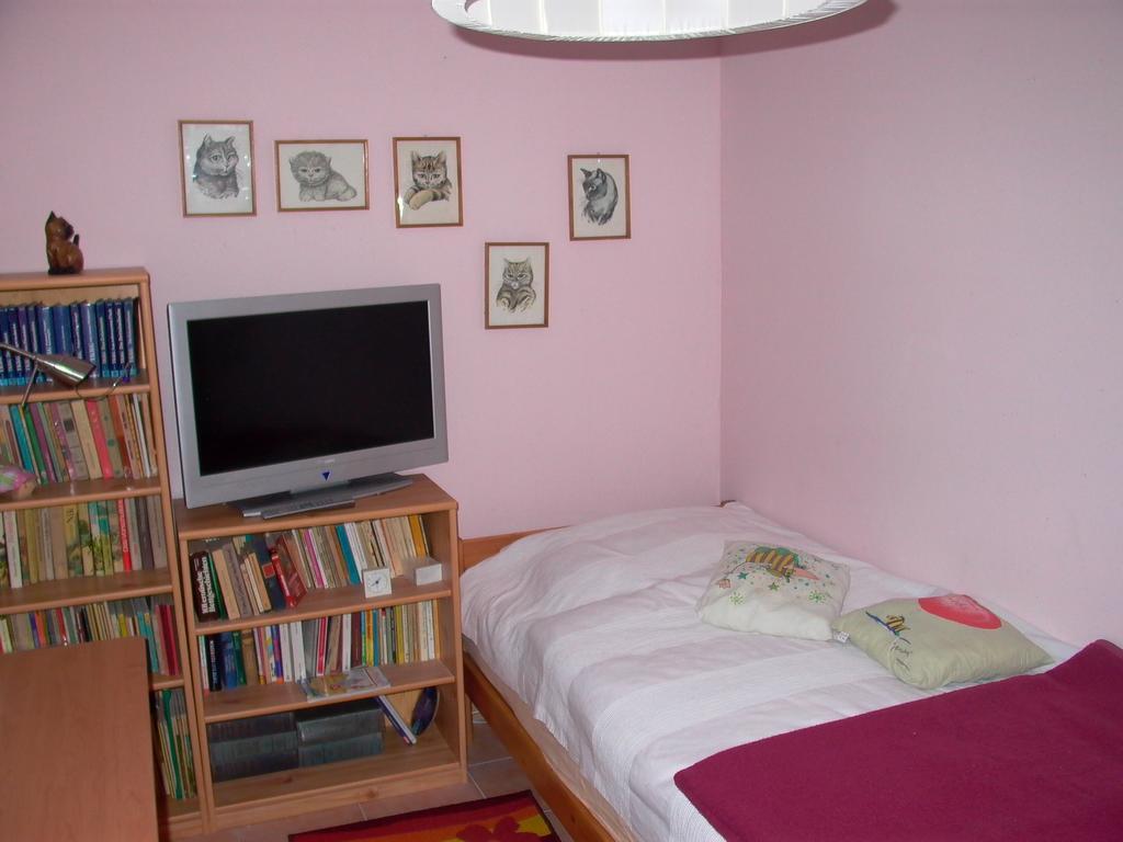 Gaestezimmer Ferienwohnung Villa Alexa, Mit Wallbox Woltersdorf  Номер фото